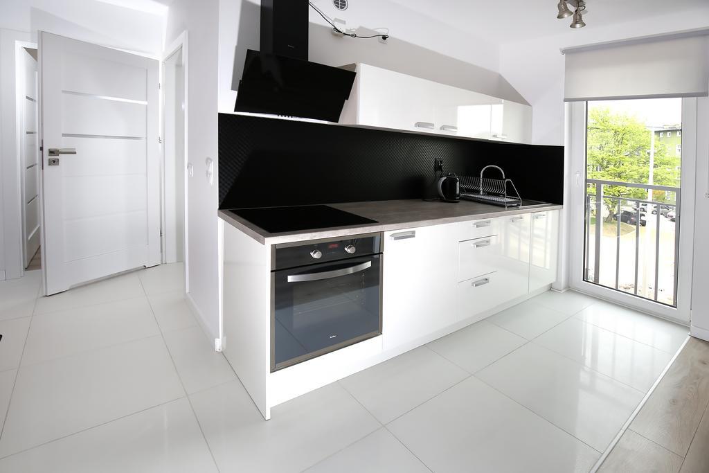 100-Sio Apartamenty Кошалин Екстериор снимка