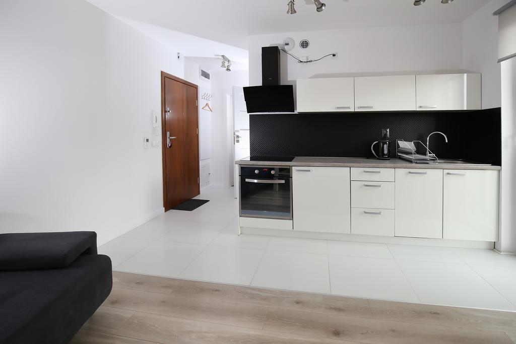 100-Sio Apartamenty Кошалин Екстериор снимка