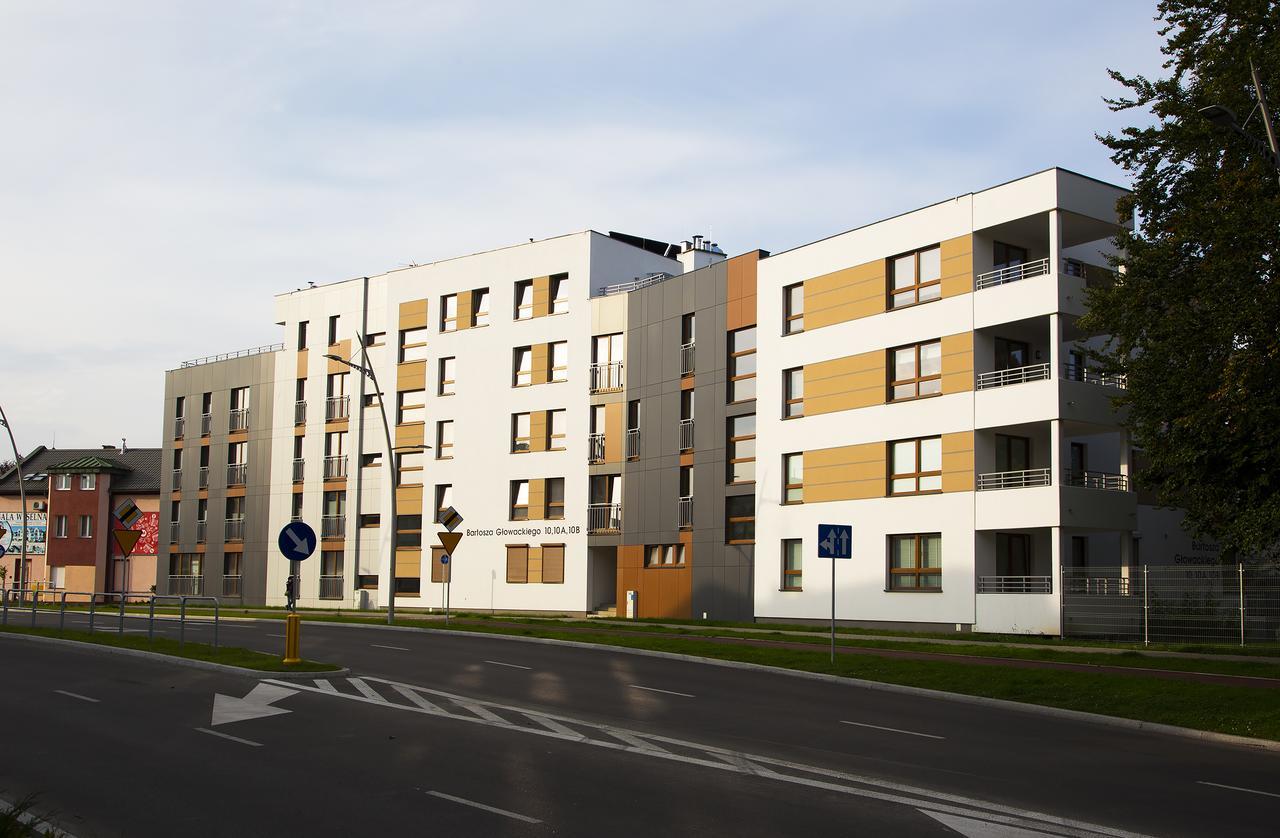 100-Sio Apartamenty Кошалин Екстериор снимка
